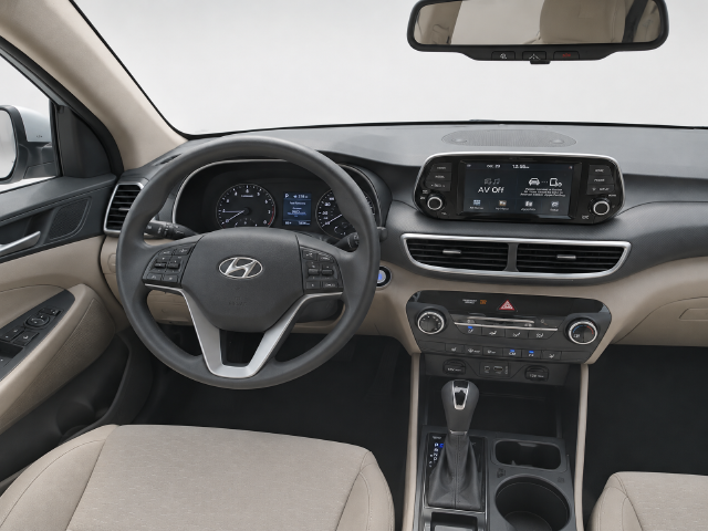 Used 2020 White Hyundai Value image 21