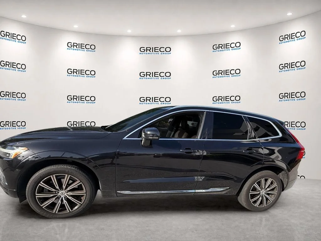 Used 2021 Onyx Black Metallic Volvo T6 Inscription image 4
