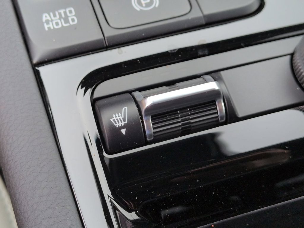 New 2026 Aurora Black Pearl Kia GT-Line FWD image 38