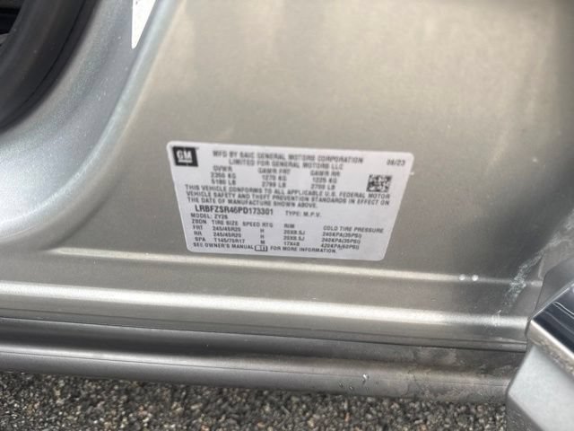 Used 2023 MOONSTONE GRAY METALLIC Buick Avenir image 8