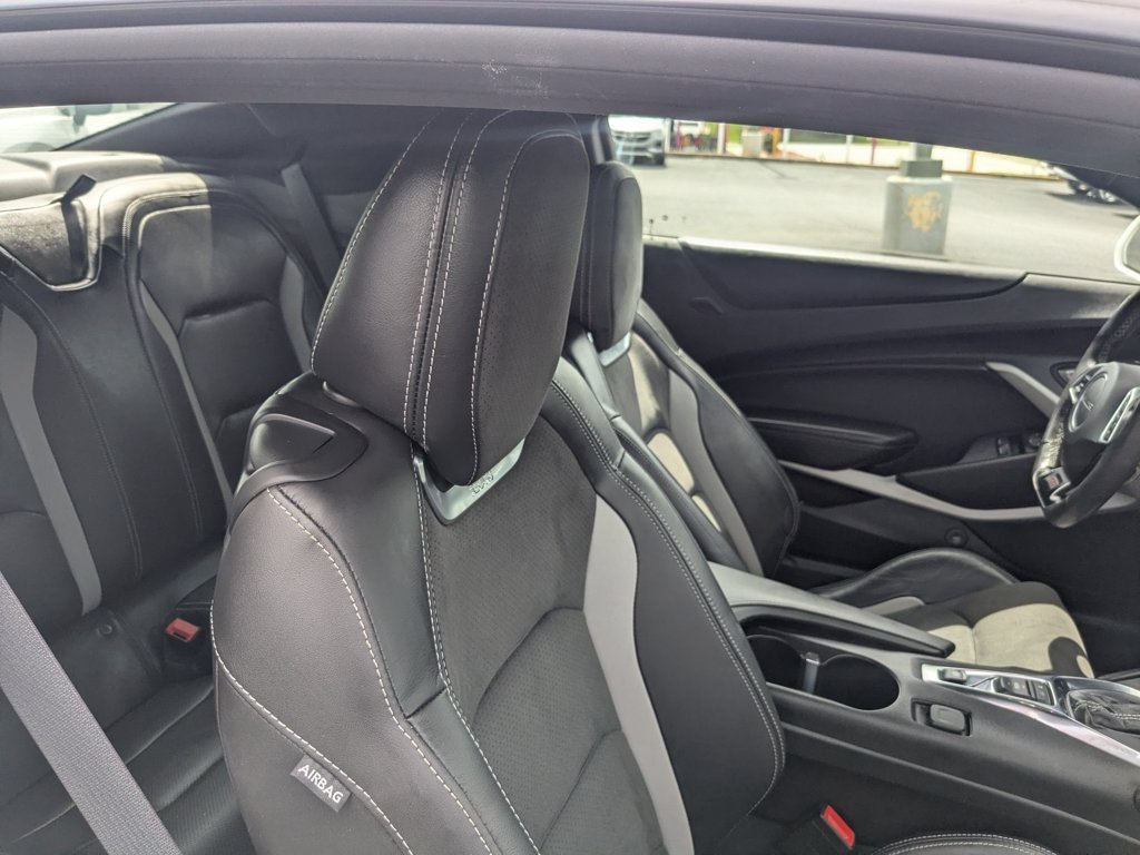 Used 2022 Summit White Chevrolet 1SS image 25
