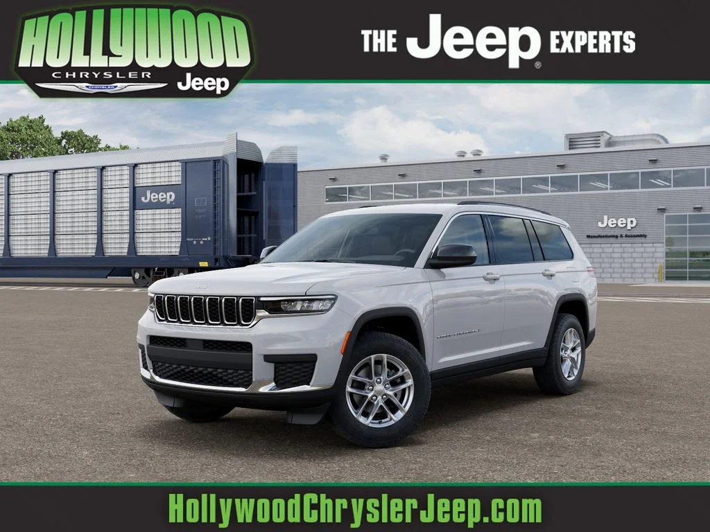 New 2026 Bright White Clear-Coat Exterior Paint Jeep Laredo image 1