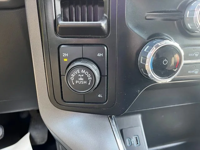 Used 2024 White Ford XLT image 12