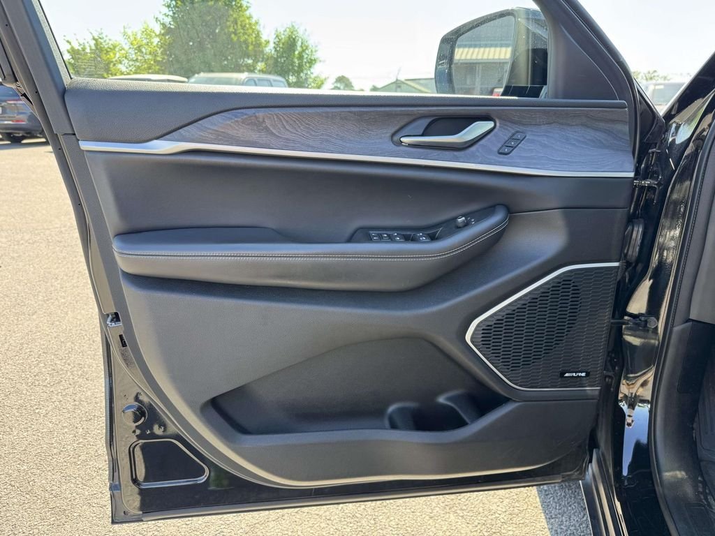 Used 2023 Black Jeep 4xe image 26