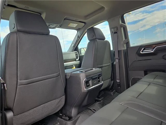 New 2026 Onyx Black GMC Elevation image 13