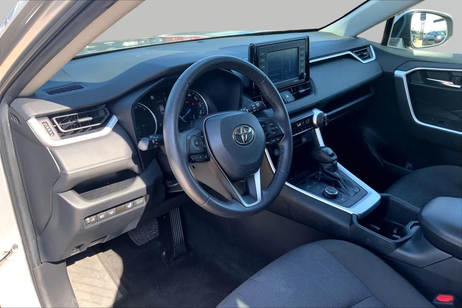Used 2022 Silver Sky Metallic Toyota Hybrid XLE image 16