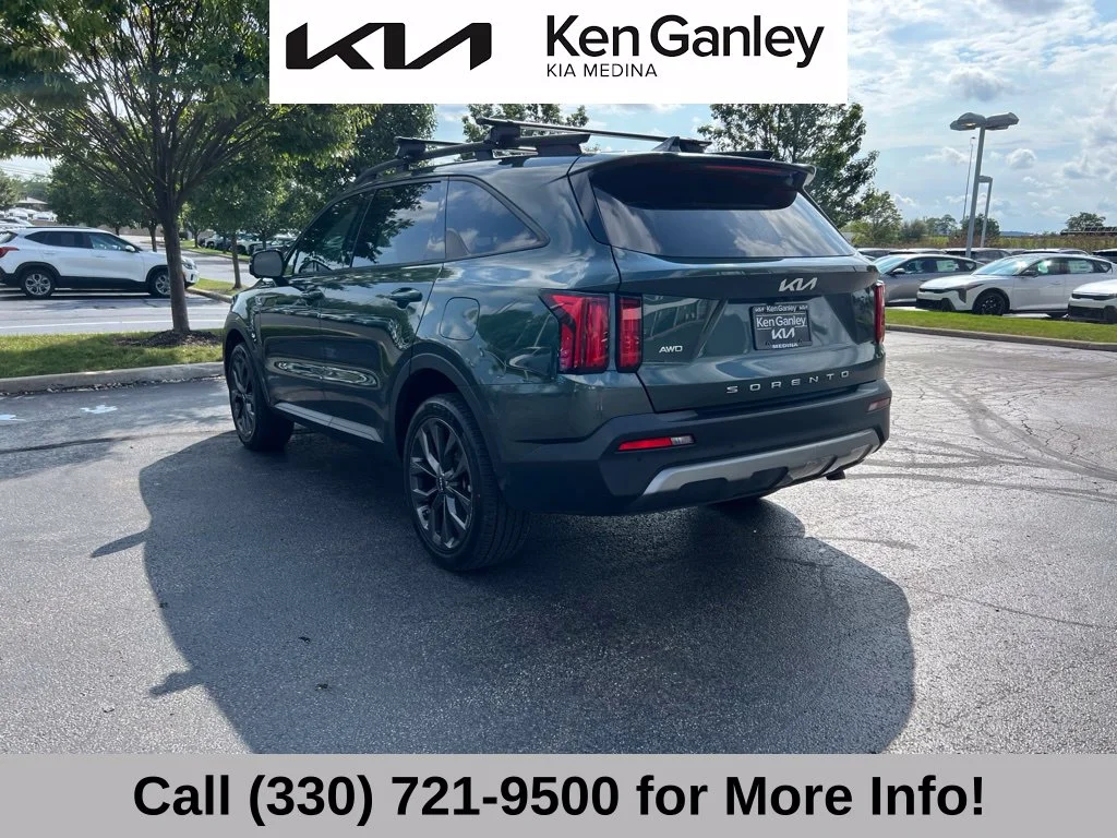 Certified Used 2022 Green Kia X-Line SX Prestige image 14