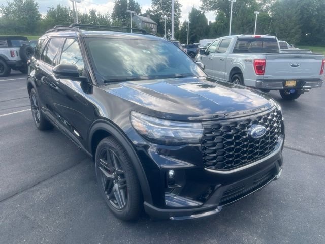 New 2026 Agate Black Metallic Ford ST image 3