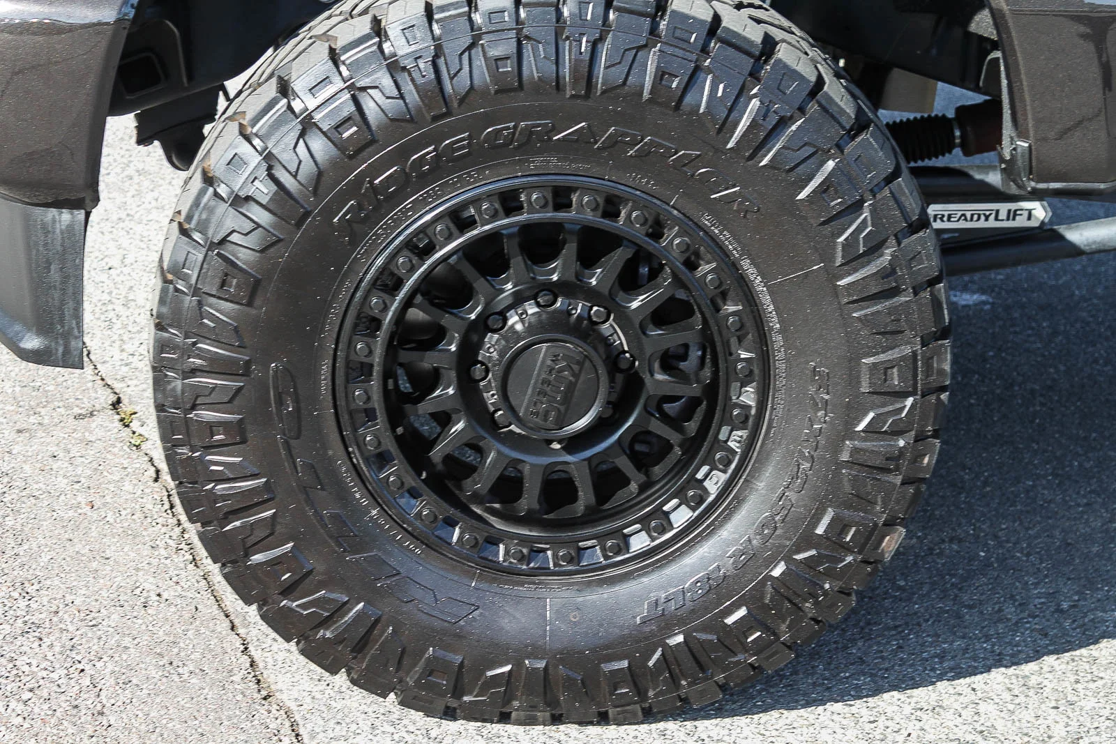 New 2025 Agate Black Metallic Ford F-350® King Ranch® image 12