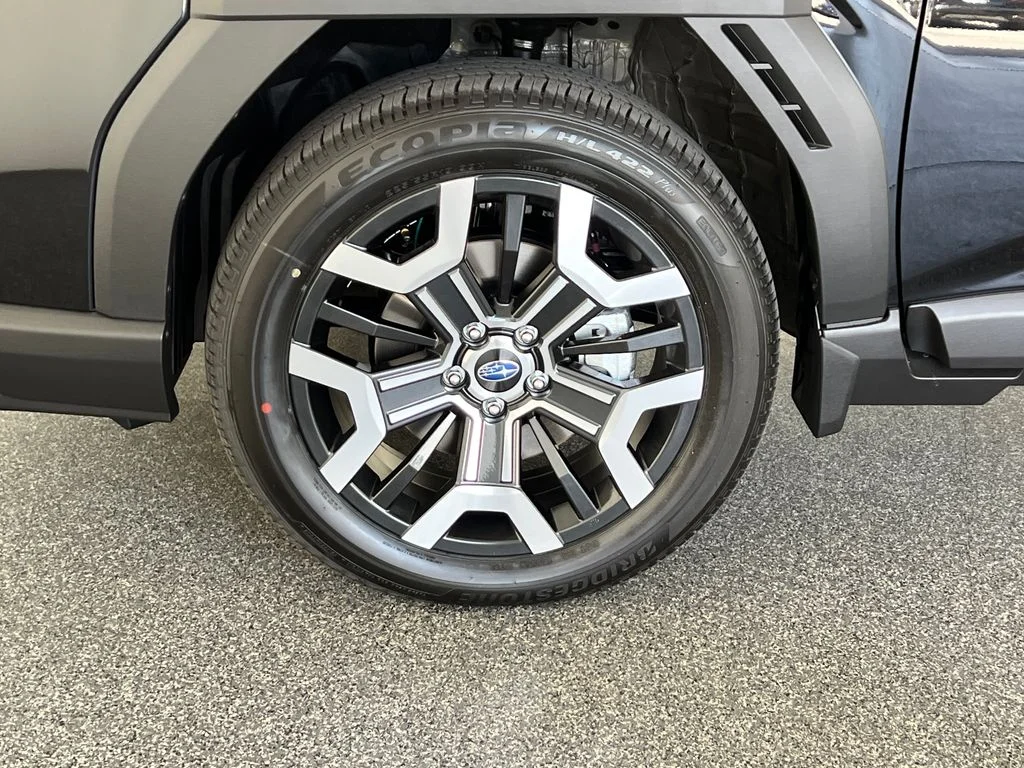 New 2026 CRYSTAL BLACK SILICA Subaru Touring XT image 28