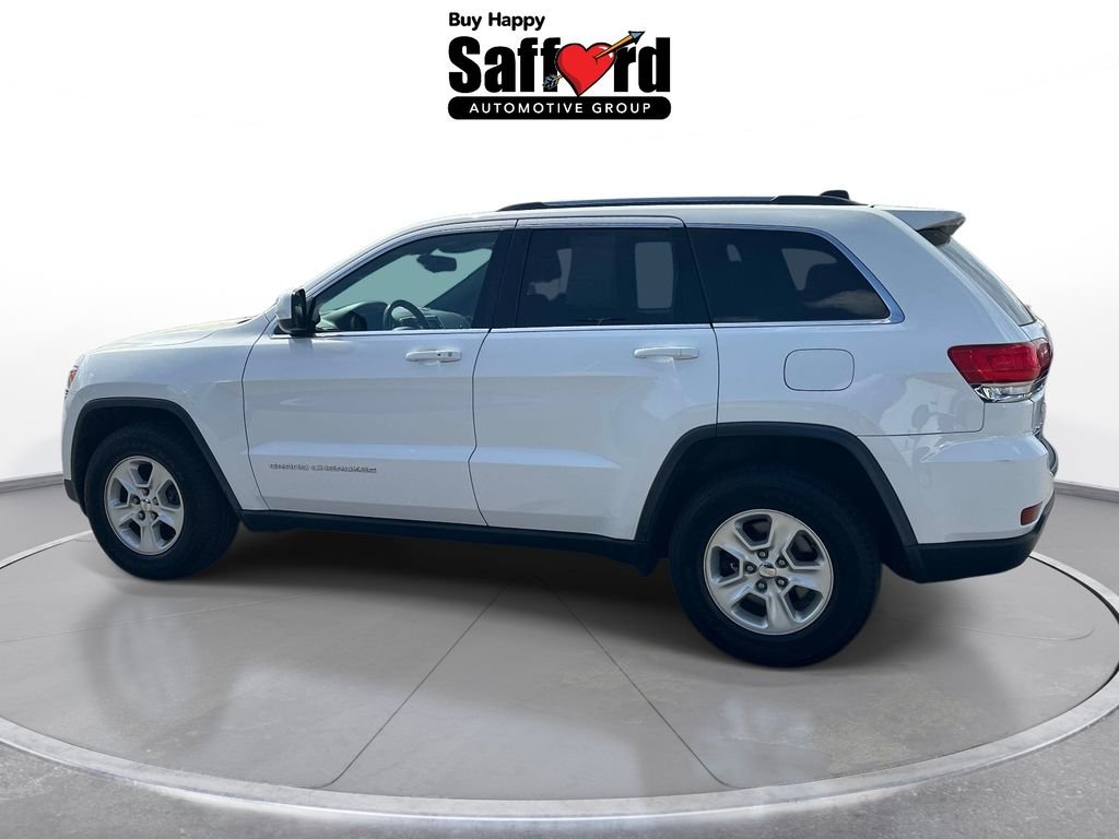 Used 2015 White/off-white Jeep Laredo image 4