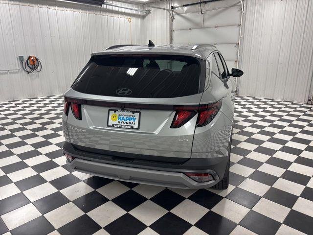 New 2026 Silver Hyundai SEL AWD image 4