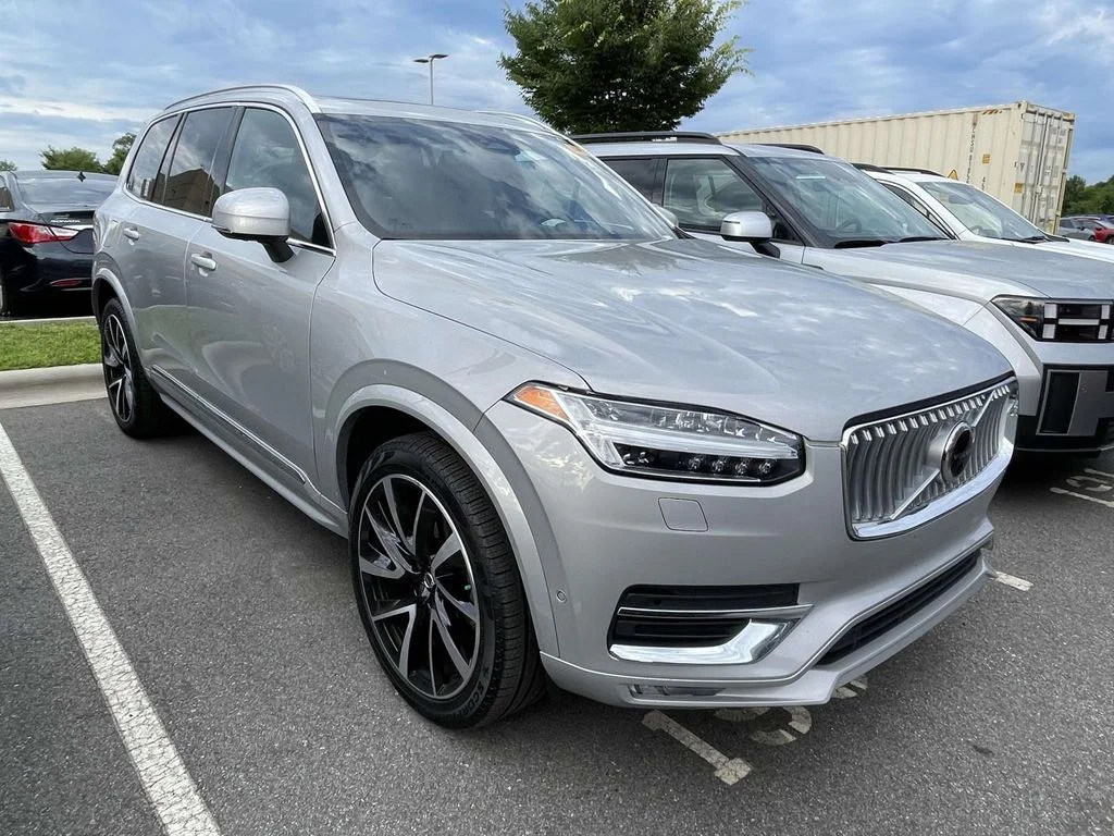 2023 Volvo XC90 B6 Plus 7-Seater 4WD's photo