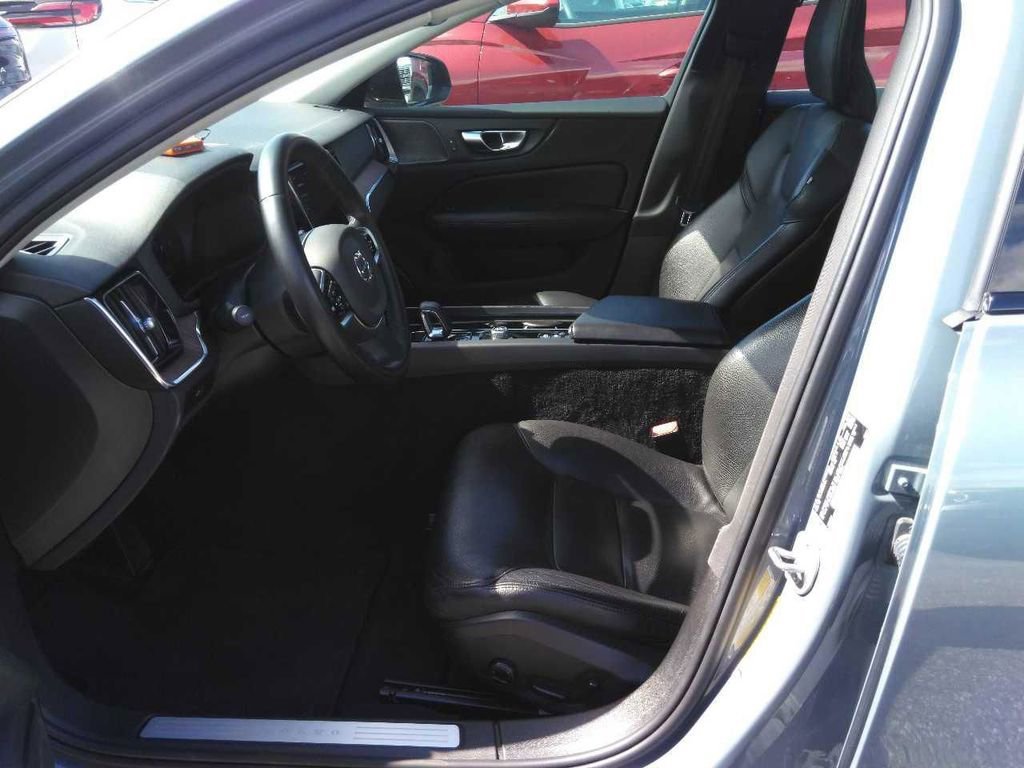 Used 2024 Gray Volvo Plus Dark Theme image 4