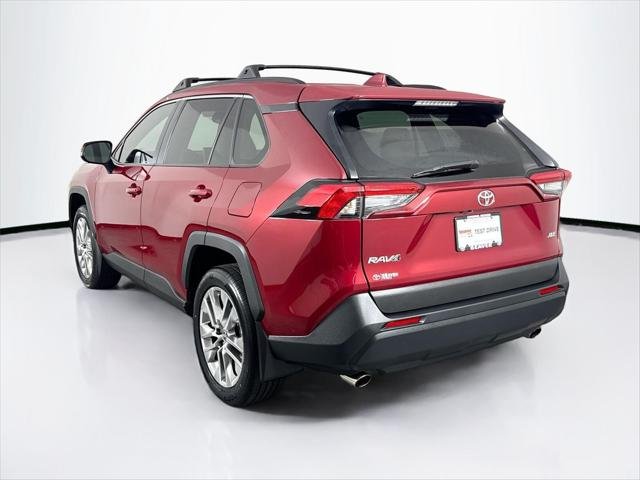 Certified Used 2025 RUBY FLARE PEARL* Toyota  image 12