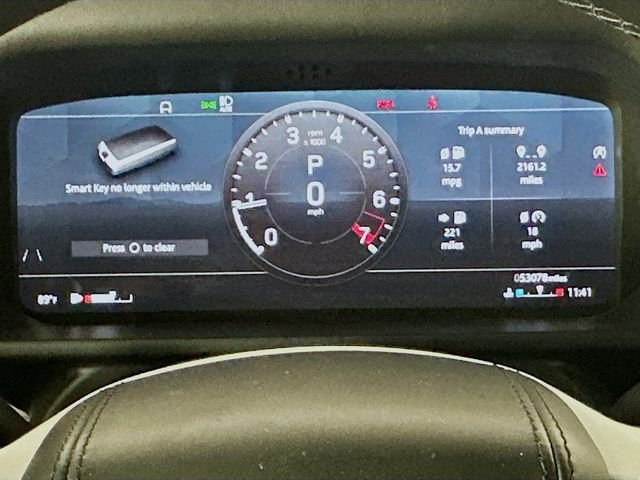 Used 2022  Land Rover X-Dynamic HSE image 2