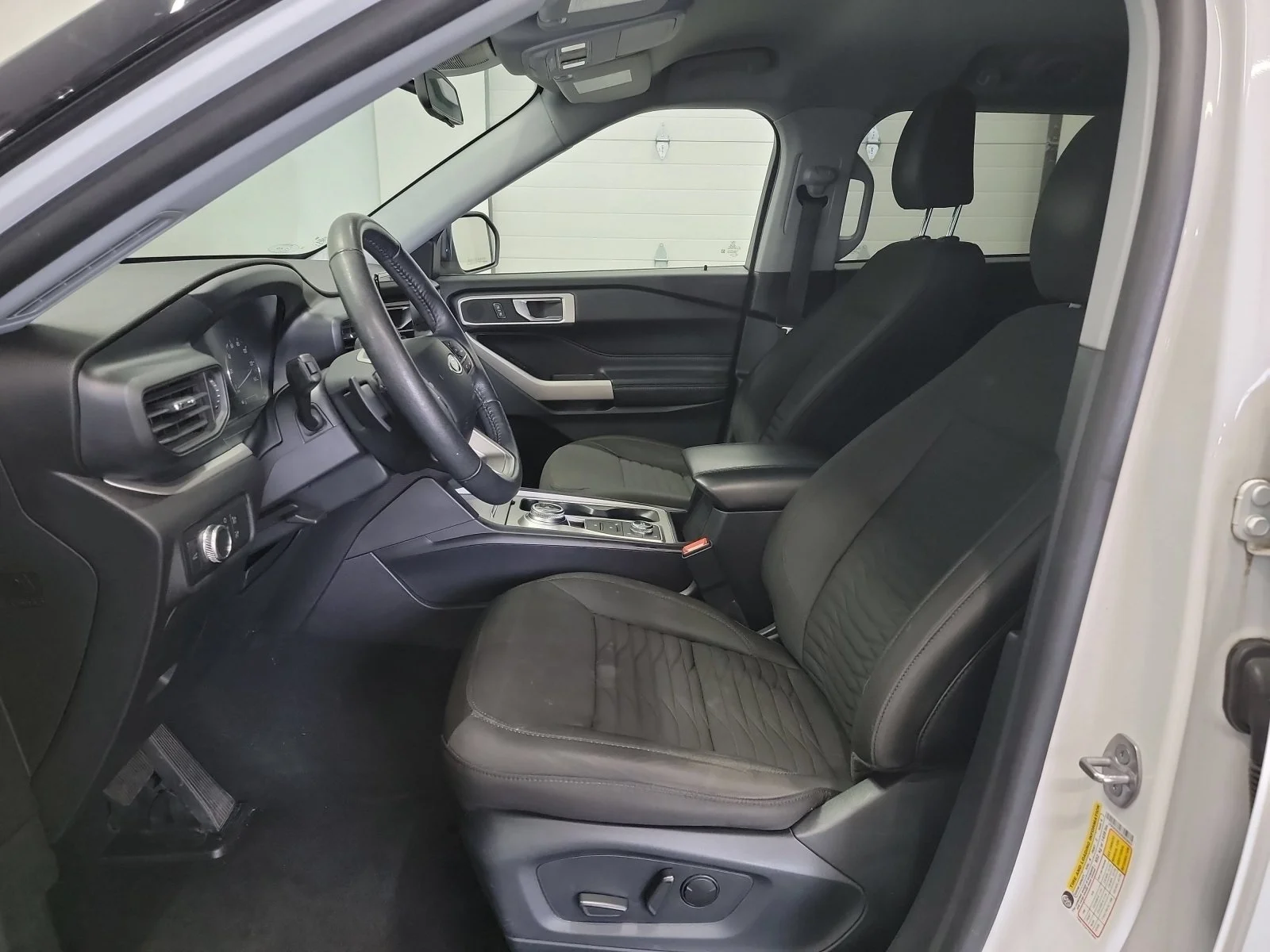 Used 2021 Oxford White Ford XLT image 11
