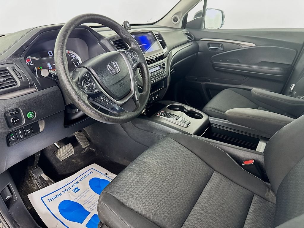 Certified Used 2020 Black Honda Sport image 9