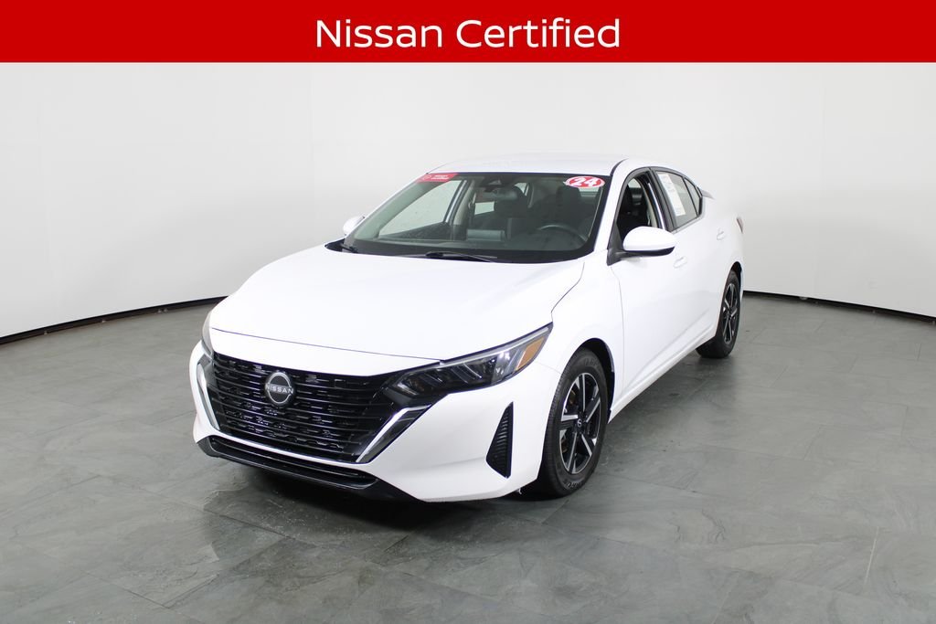 Used 2024 White Nissan SV image 1