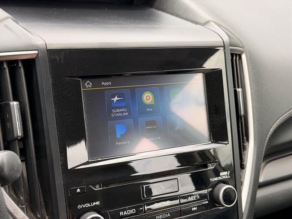 Used 2019 Green Subaru Base image 24