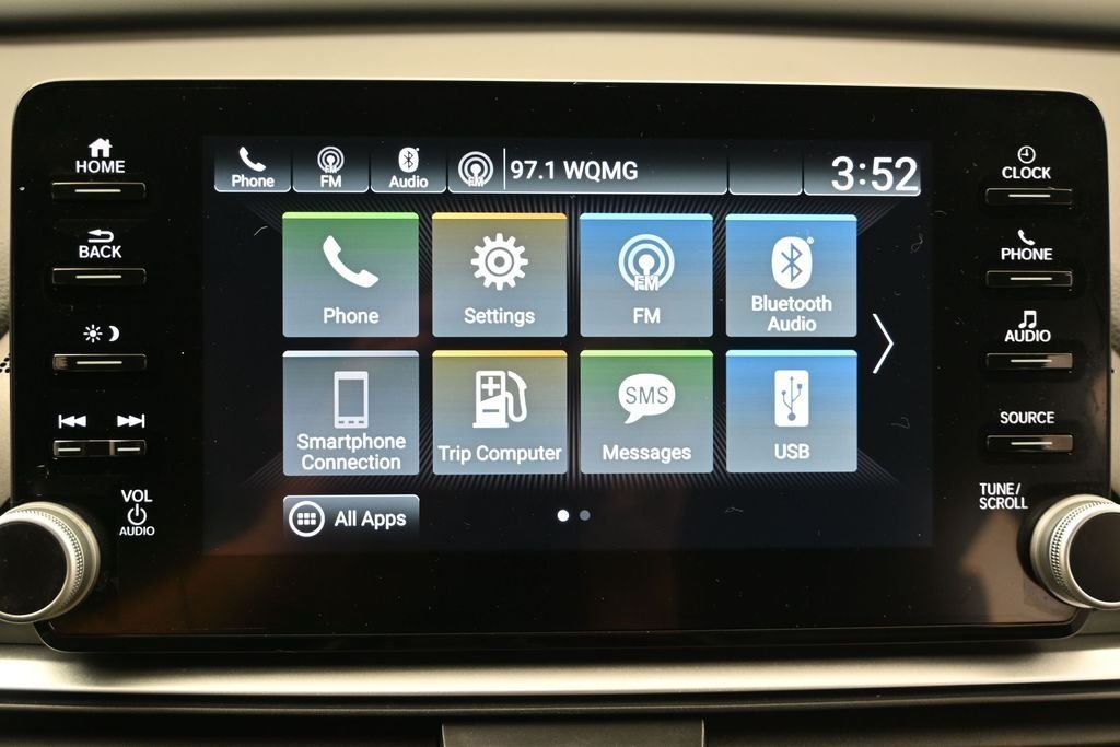 Used 2020  Honda Sport image 15