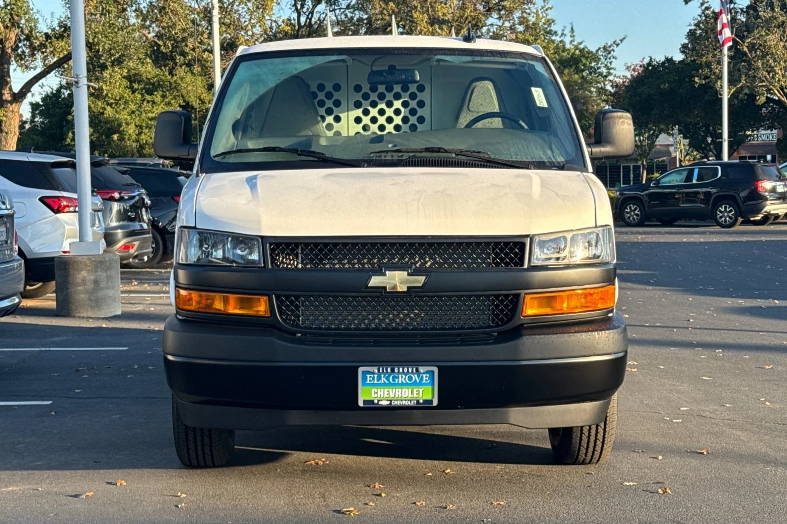 2025 Chevrolet Express Cargo Work Van - Photo 8