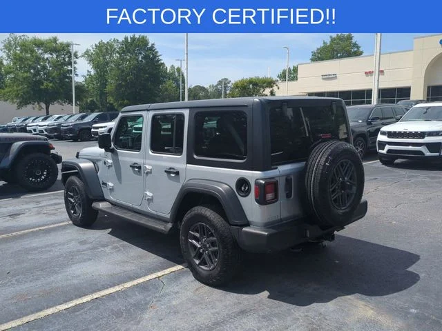 Used 2024 Silver Jeep Sport S image 3