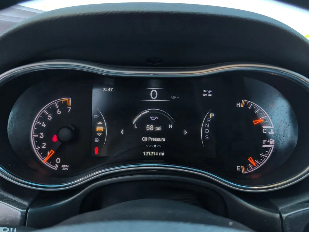 Used 2015 White Jeep Altitude image 17