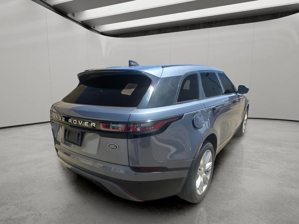 Used 2020 Byron Blue Metallic Land Rover S image 8
