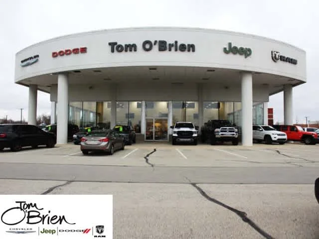 Used 2024 Baltic Gray Metallic Clearcoat Jeep Limited image 36
