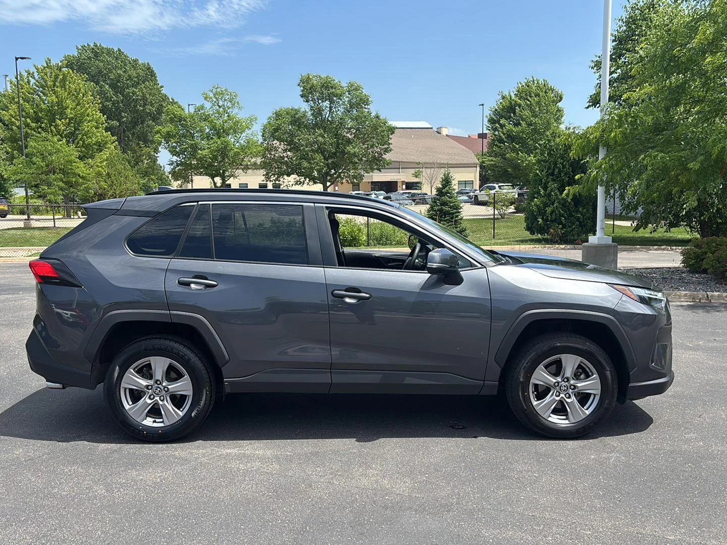 Certified Used 2025 Magnetic Gray Metallic TOYOTA  image 9