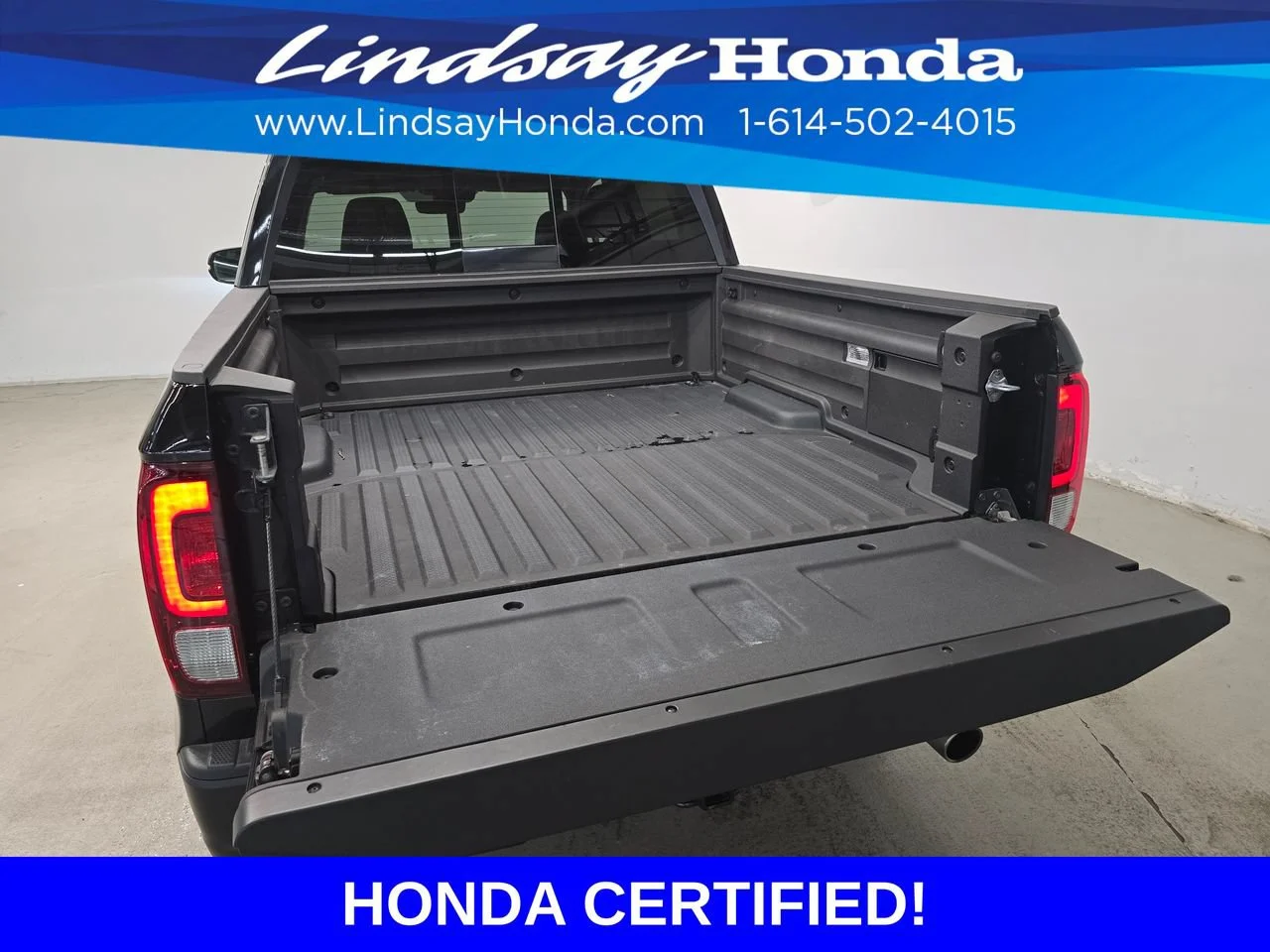 Certified Used 2025 Crystal Black Pearl Honda RTL image 35