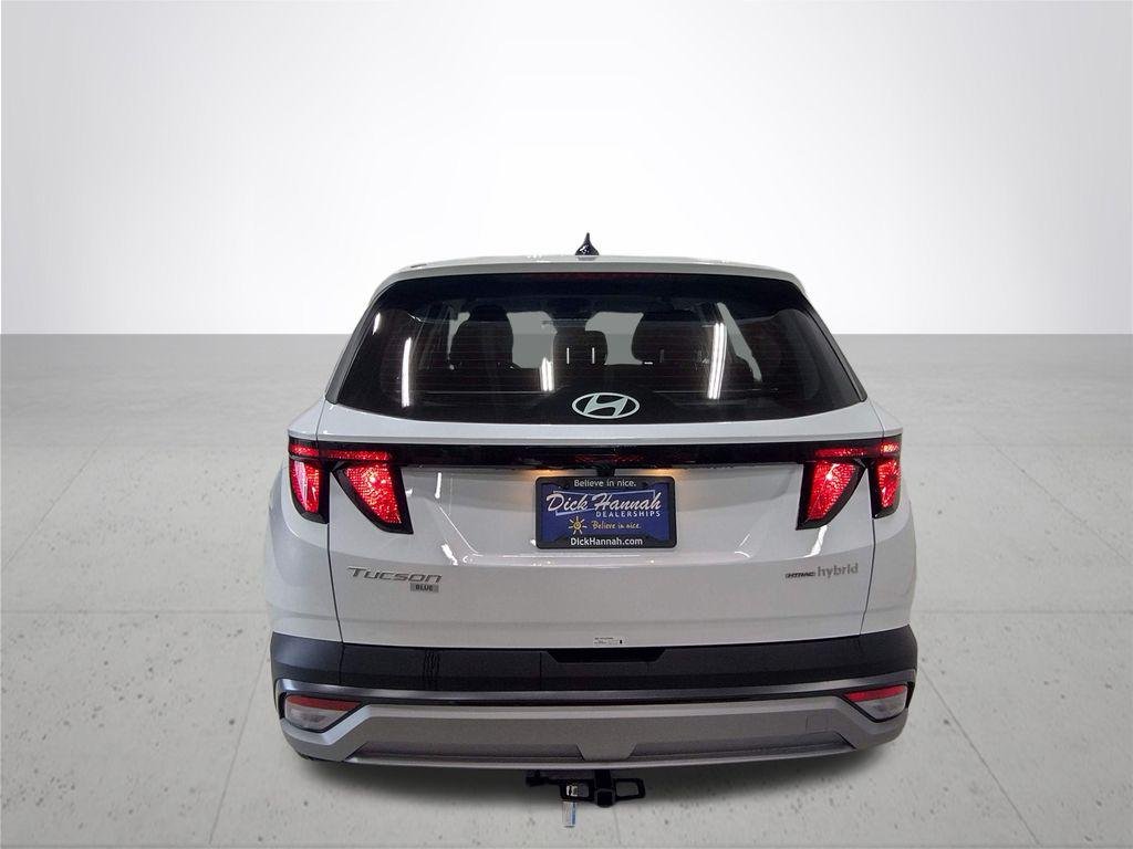 New 2026 White Pearl Hyundai Blue SE image 11