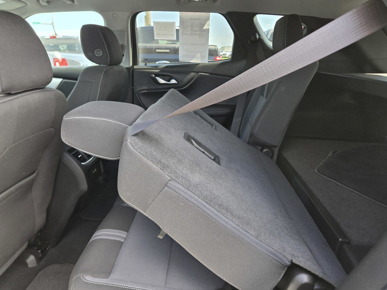 Used 2023 Summit White Chevrolet LT image 31