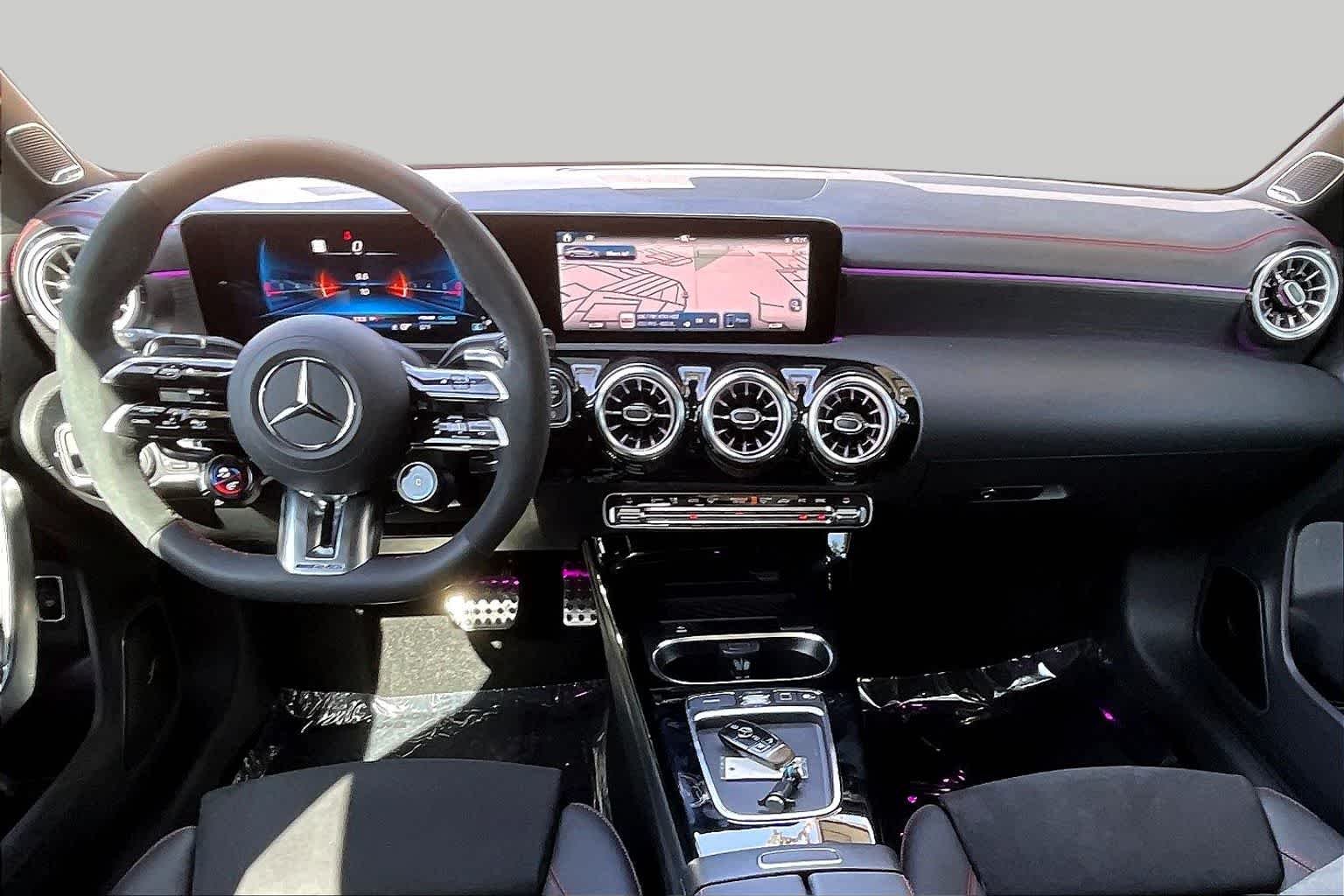 2025 Mercedes-Benz CLA AMG CLA35 - Photo 7