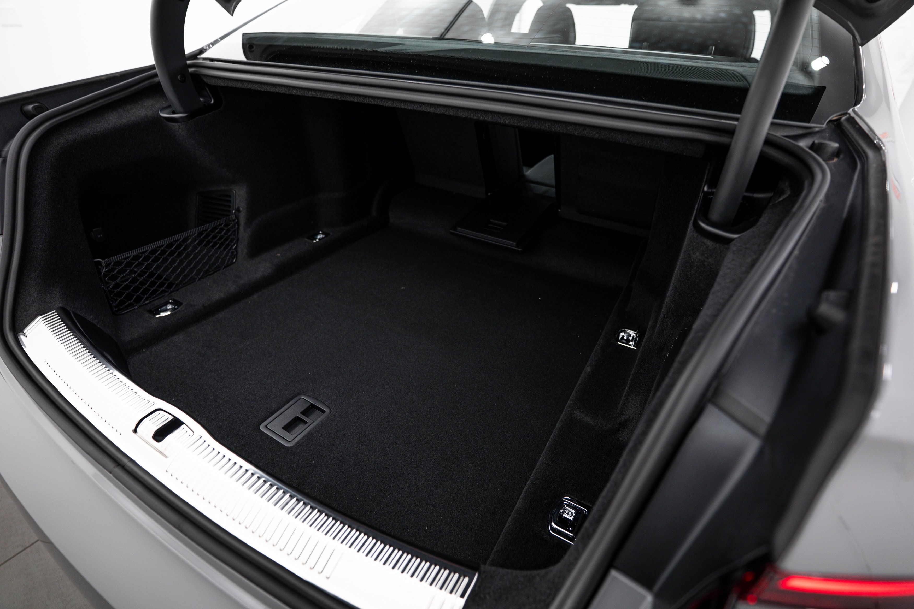 New 2026 Gray Audi 4.0T image 23