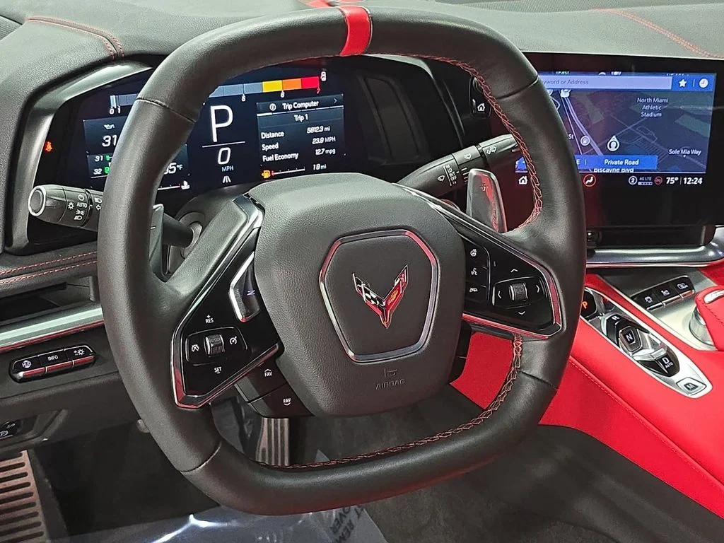2022 Chevrolet Corvette 2LT - Photo 13