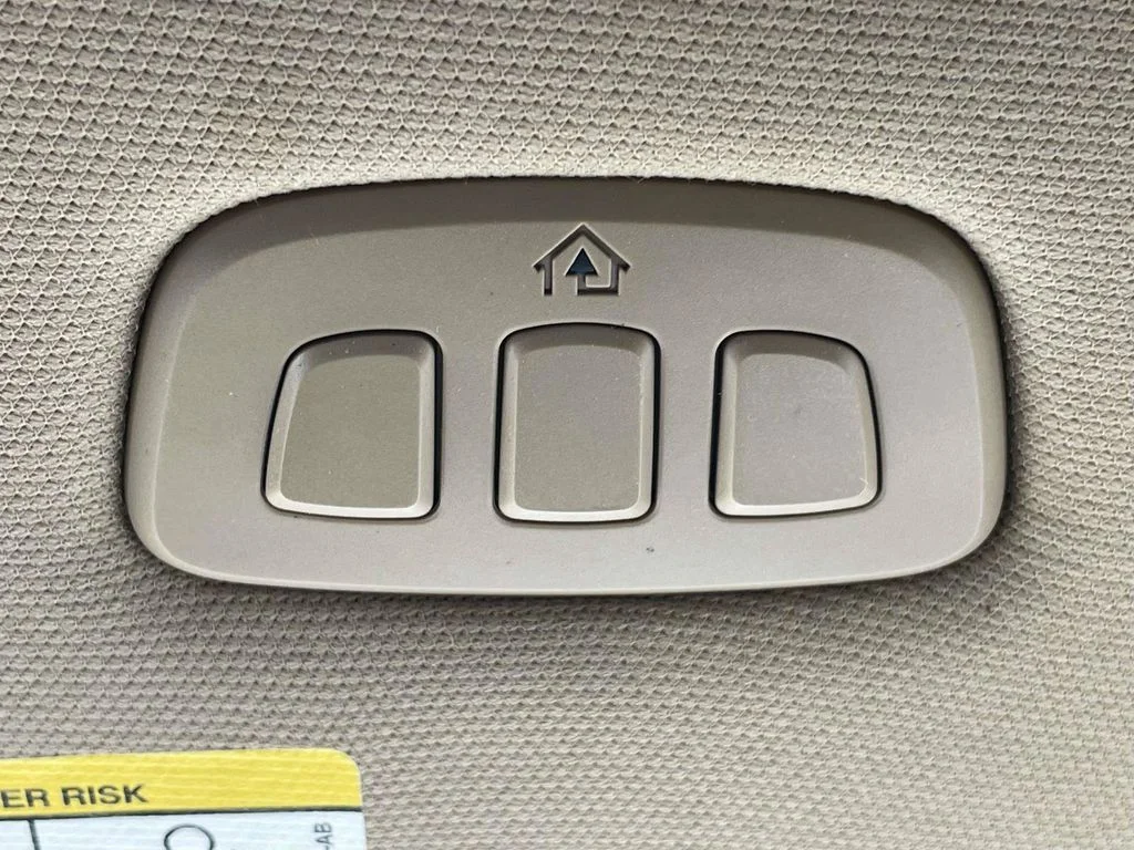 Certified Used 2019  Ford Lariat image 28