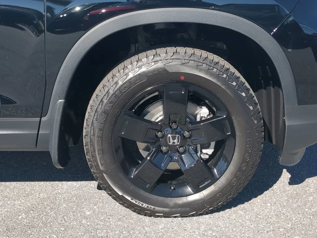 New 2026 Crystal Black Pearl Honda Black Edition image 10
