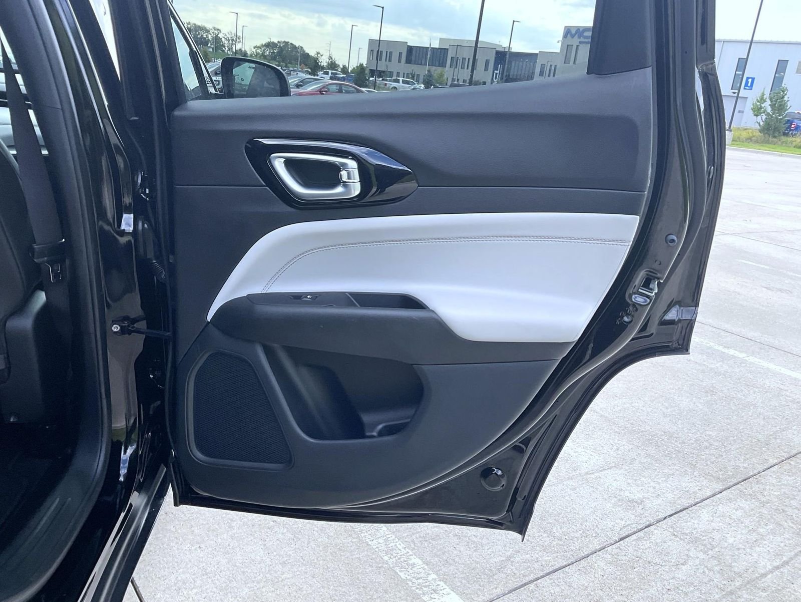 Used 2023 Black Jeep Limited image 21