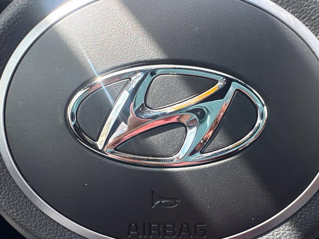 Used 2024 Green Hyundai SEL image 30