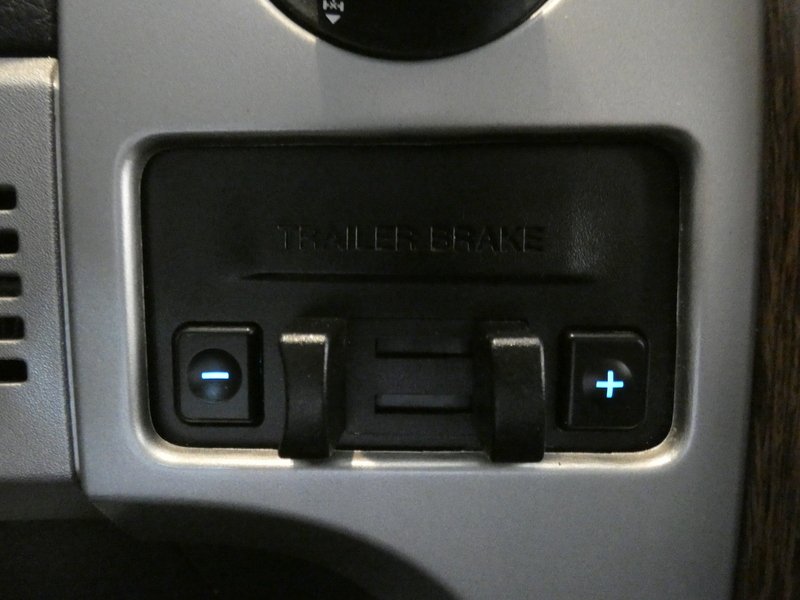 Used 2013 PALE ADOBE METALLIC Ford Supercab Lariat image 17