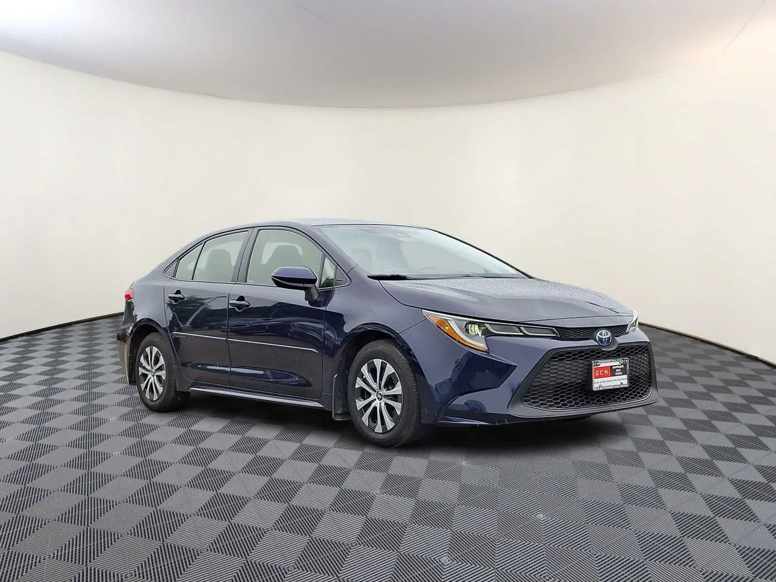 Certified Used 2022 Blueprint Toyota Hybrid LE image 5