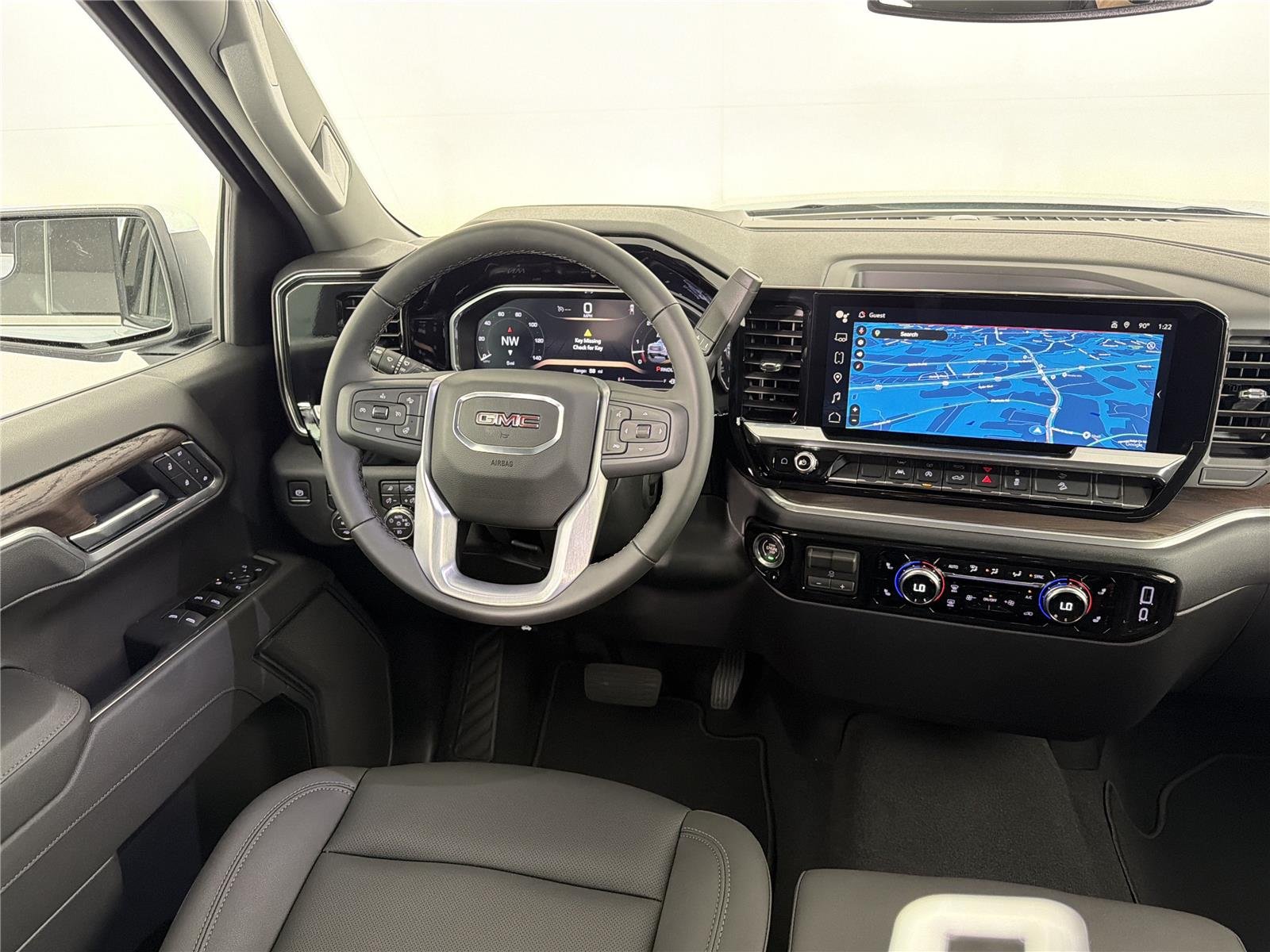 2026 GMC Sierra 1500 SLT - Photo 21