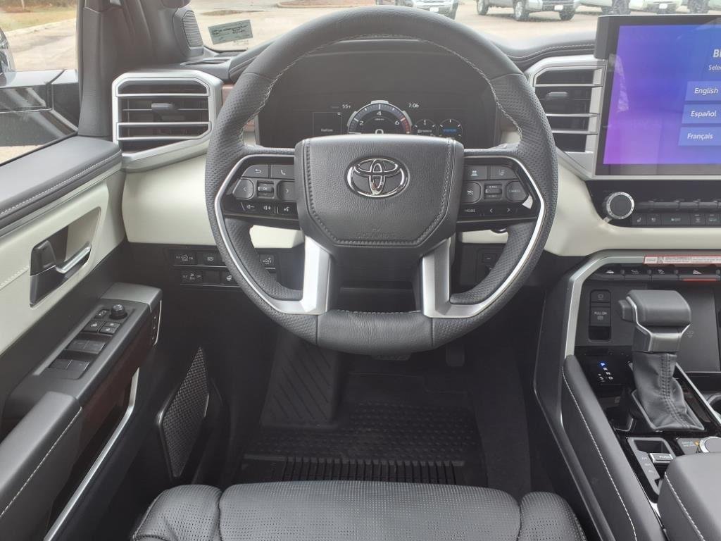 2025 Toyota Tundra Capstone - Photo 11