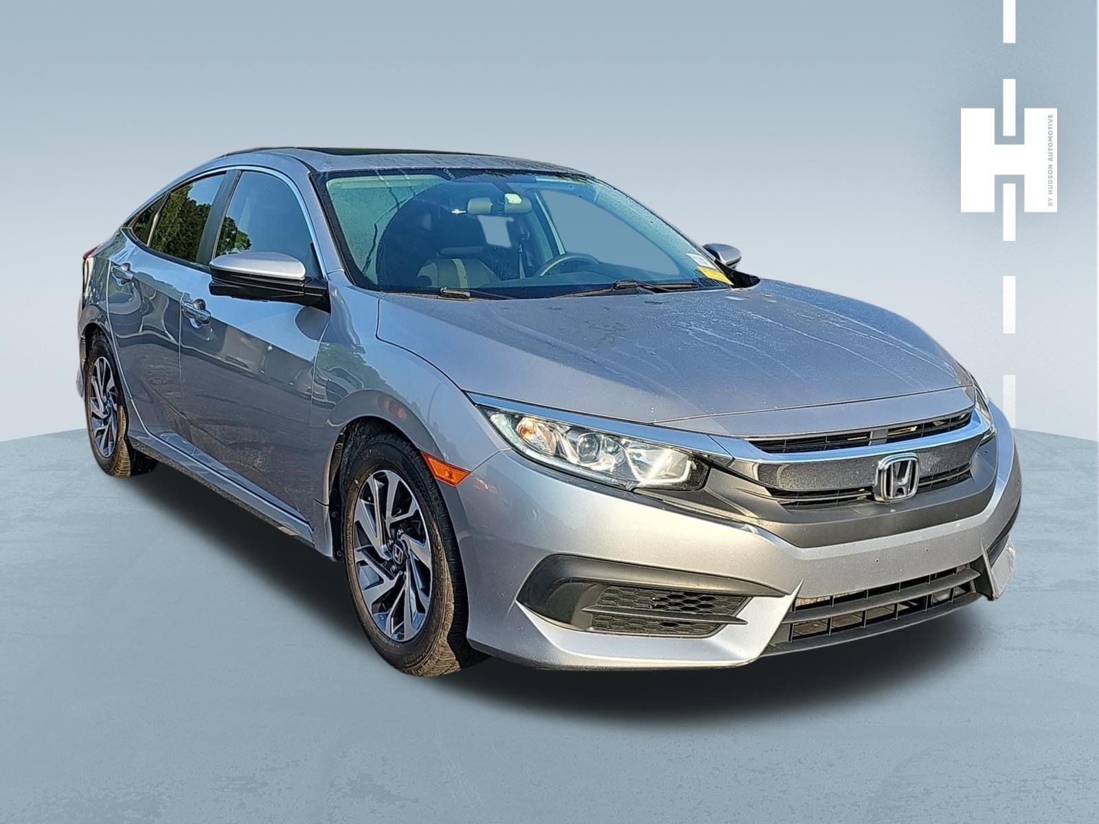 Used 2016 Silver Honda EX image 1