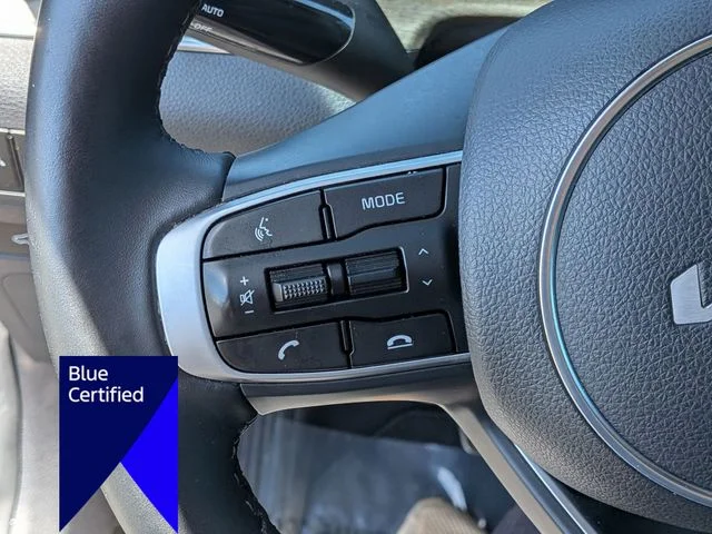 Used 2024 Black Kia EX image 18