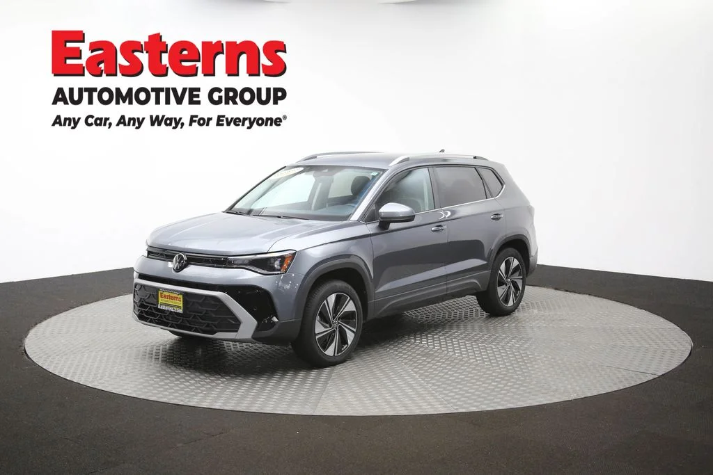 Used 2025 Gray Volkswagen 1.5T SE image 54