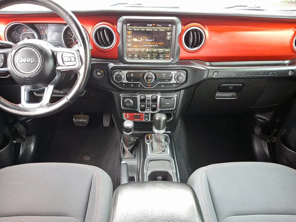 Used 2021 Black Jeep Rubicon 4X4 image 16