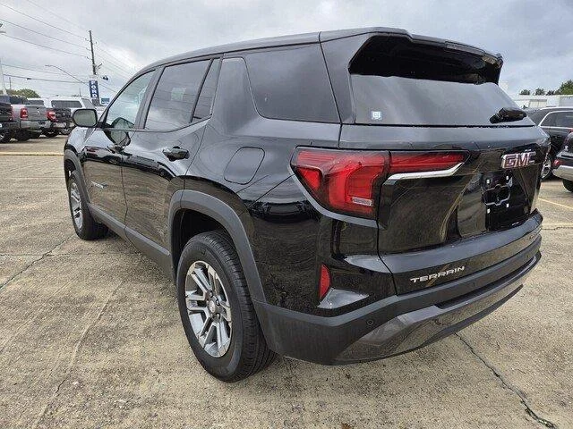 Used 2026 Ebony Twilight Metallic GMC FWD Elevation image 3